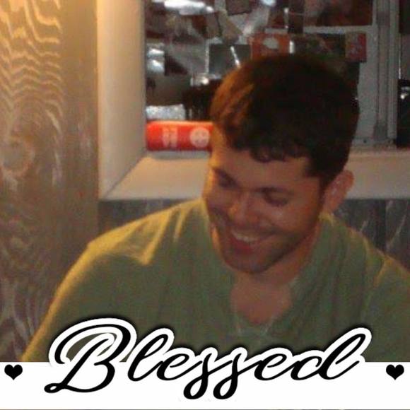 Meet your Posher, Alex - Picture 1 of 1